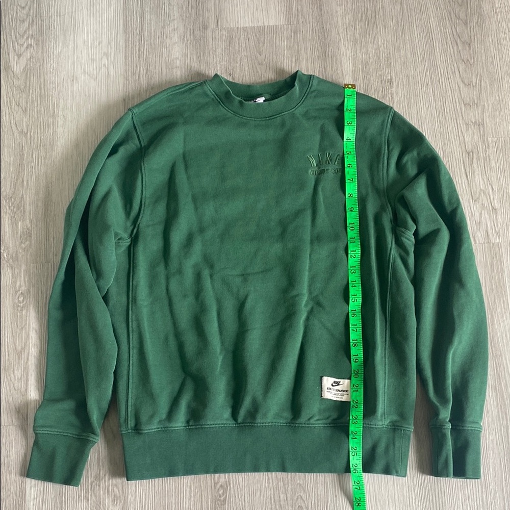 Nike Men's Green Sweatshirt